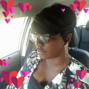 Meet your Posher, Nanaama adobea